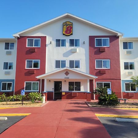 Super 8 By Wyndham Clearwater/St. Petersburg Airport Hotel Buitenkant foto